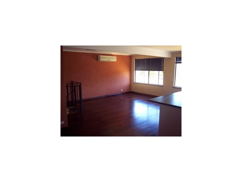 190 Banksia Terrace, South Yunderup WA 6208