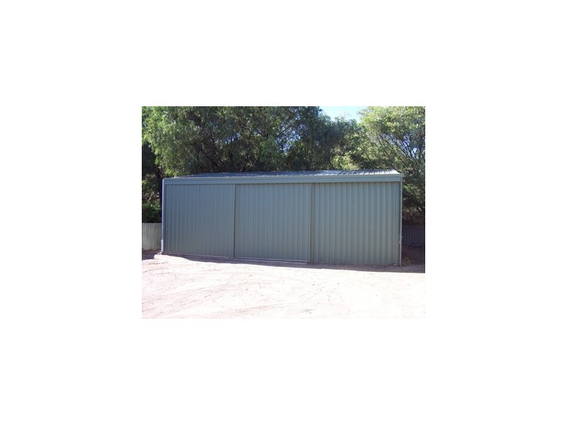 190 Banksia Terrace, South Yunderup WA 6208