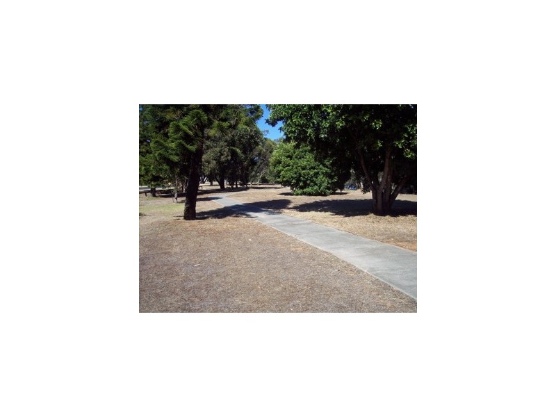 190 Banksia Terrace, South Yunderup WA 6208