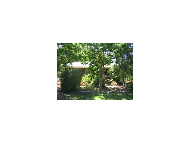 21 Marinup Street, Dwellingup WA 6213