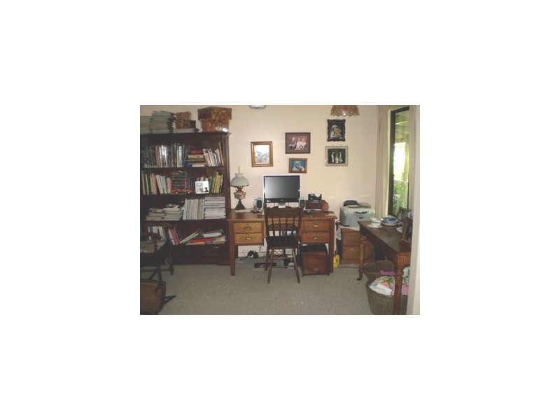 21 Marinup Street, Dwellingup WA 6213