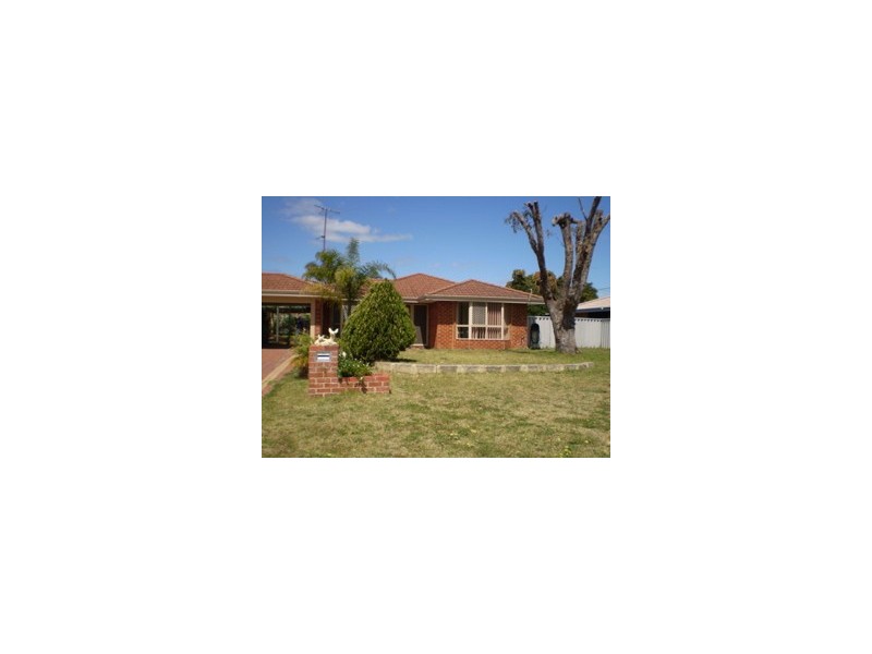 12 Marri Place, Pinjarra WA 6208