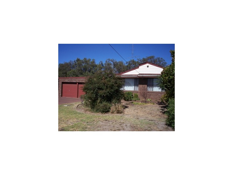 2 Paterson road, Pinjarra WA 6208