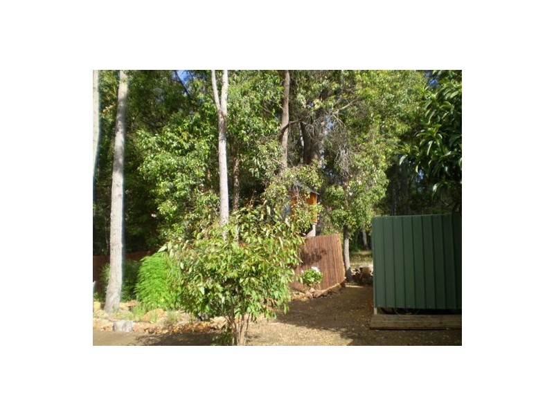 11 Forestview Road, Dwellingup WA 6213