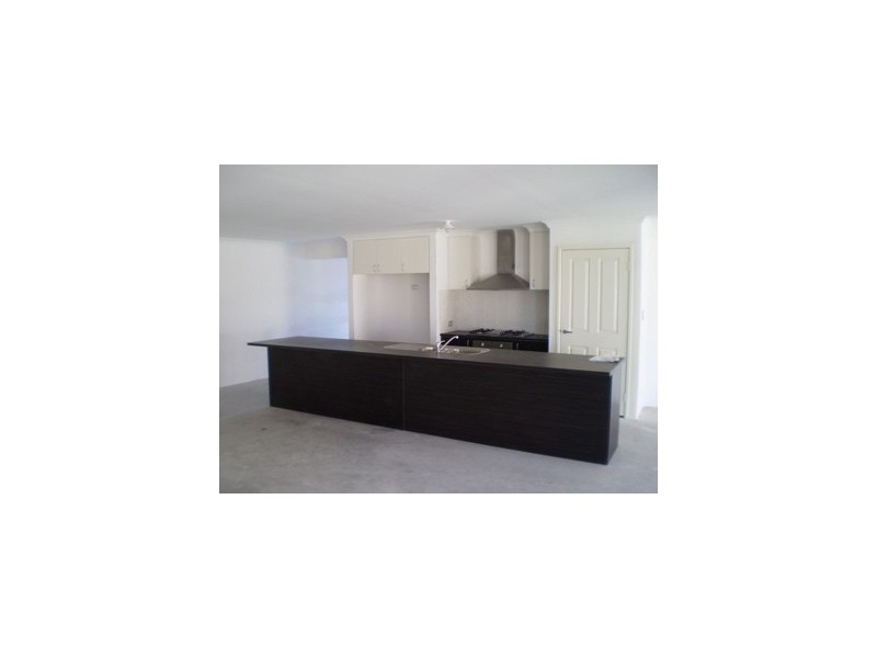 8 Sunset Circle, Pinjarra WA 6208