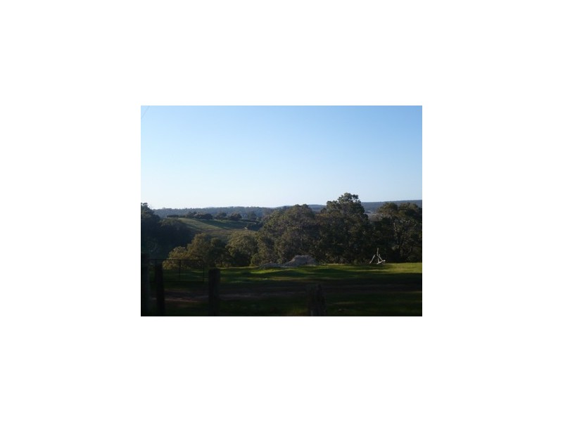 Lot 105 Leavy Place, Waroona WA 6215