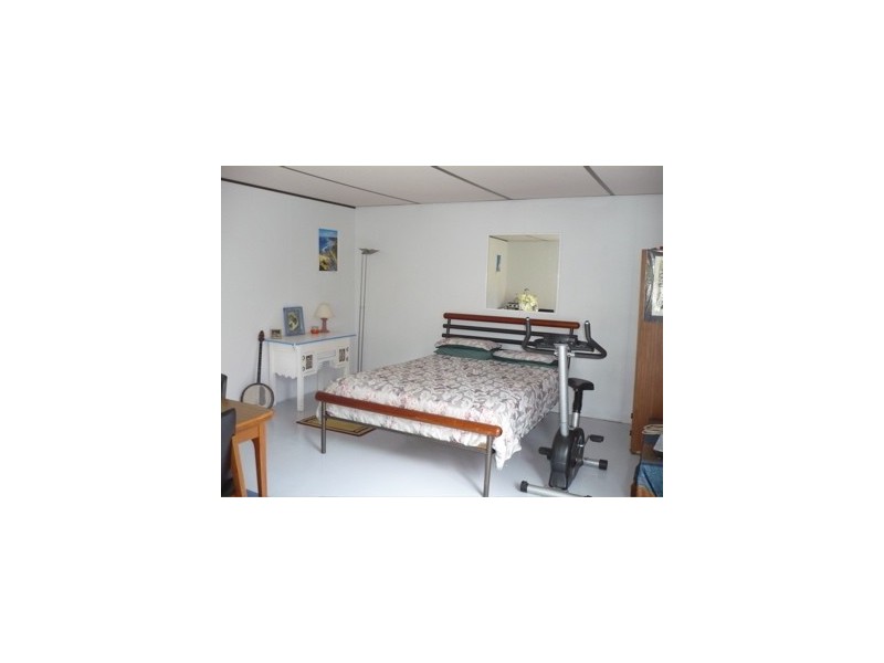 24 Lyons Road, Waroona WA 6215