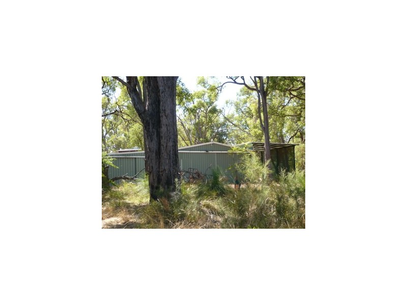 701 Lyons Road, Waroona WA 6215