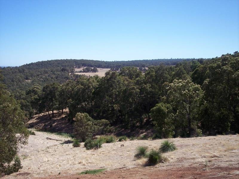 9 Woodley Heights, Waroona WA 6215