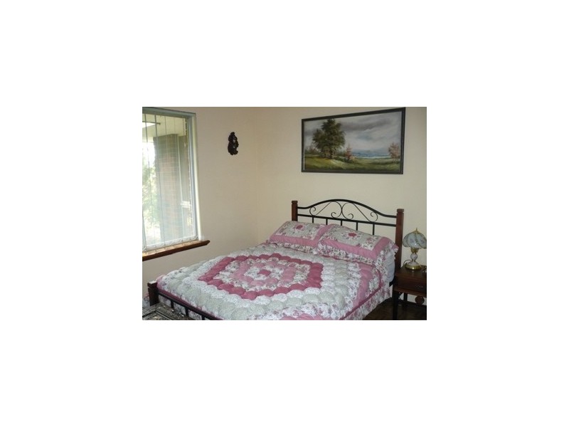 24 Jackson Street, Waroona WA 6215