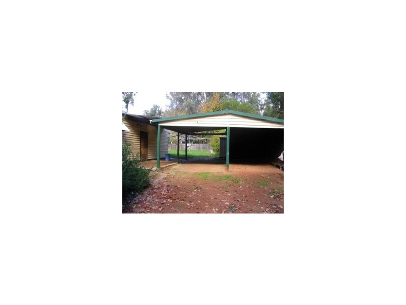 47 Marginata Cres, Dwellingup WA 6213