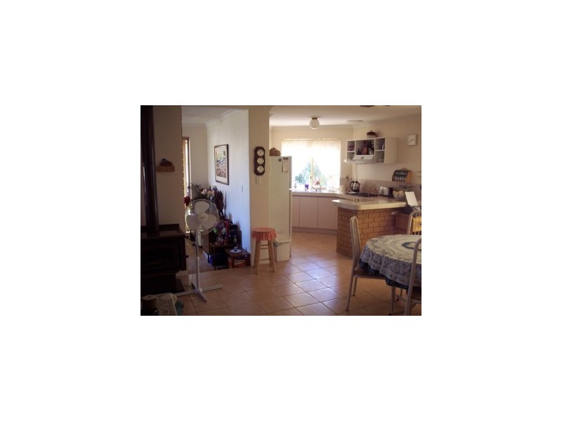 37 Lever way, South Yunderup WA 6208