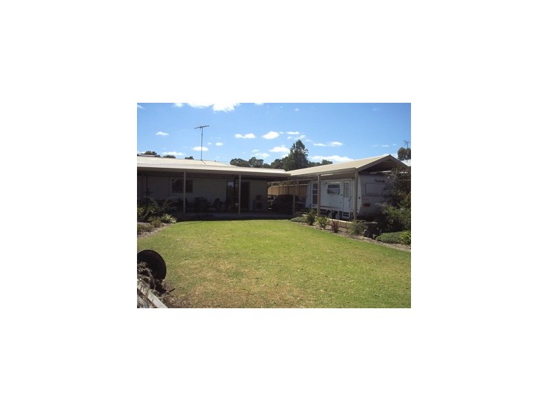 11 South Street, North Dandalup WA 6207