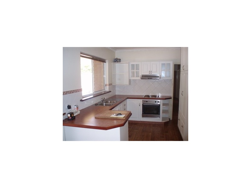 13 Salter Street, Pinjarra WA 6208