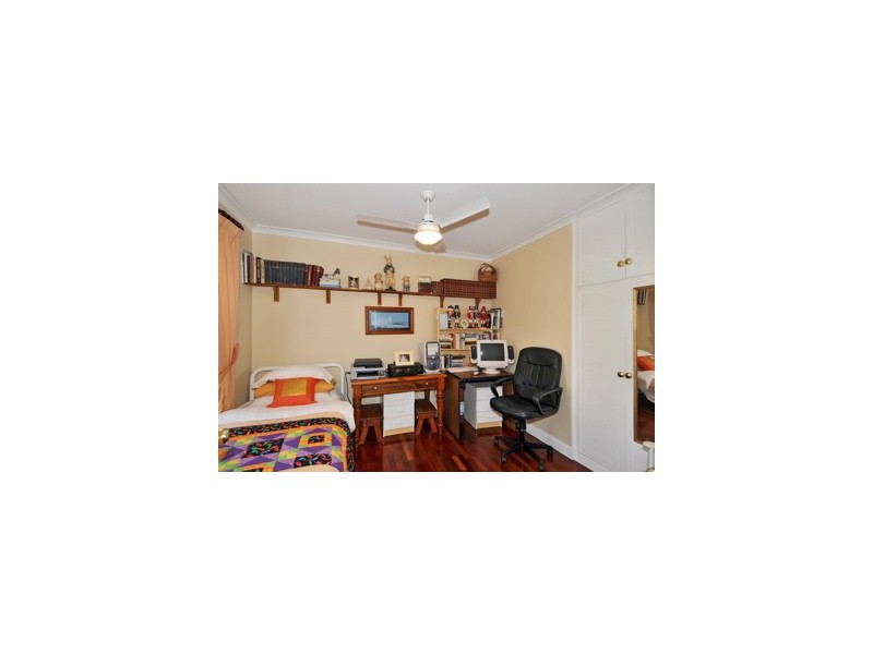 12 Kiap Road, South Yunderup WA 6208
