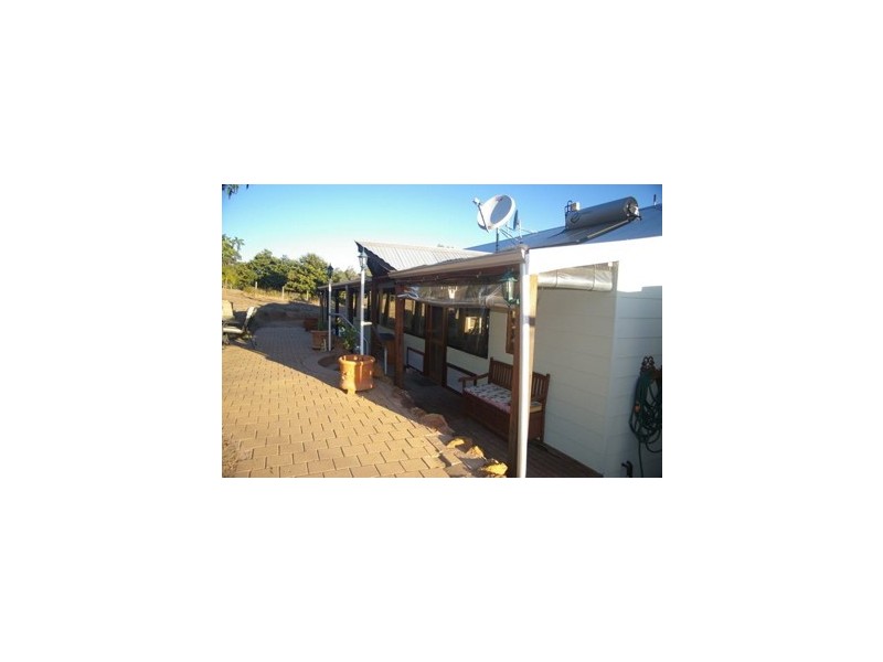 1279 Days Road, Dwellingup WA 6213