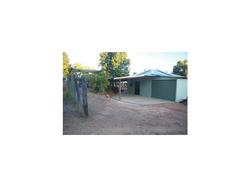 1279 Days Road, Dwellingup WA 6213