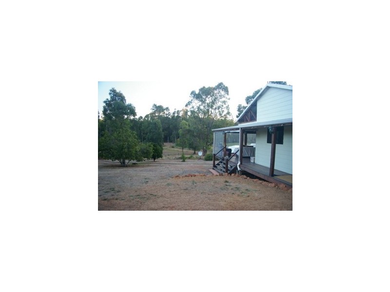 1279 Days Road, Dwellingup WA 6213