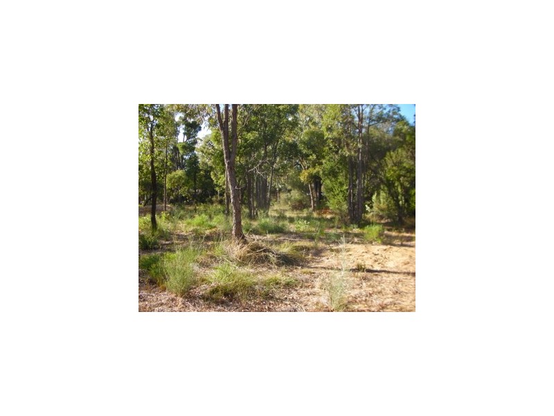 1 Williams Place, Waroona WA 6215