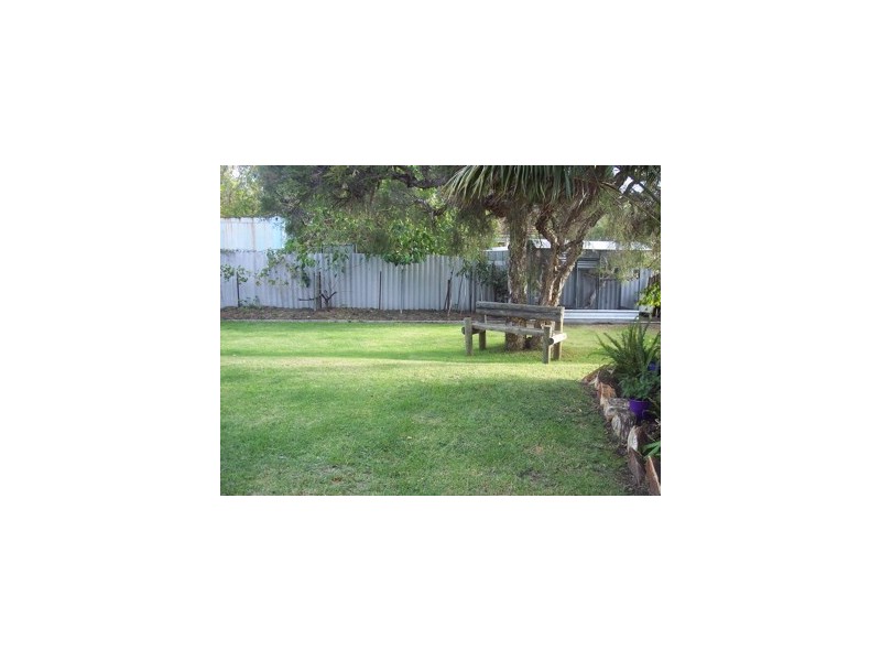 9 Eucalypt Place, Pinjarra WA 6208