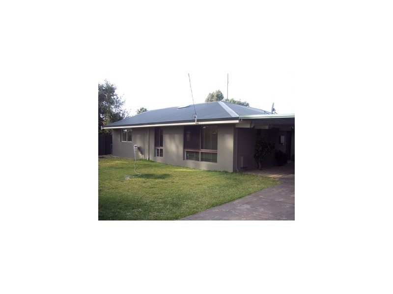 4 Osmunda place, Pinjarra WA 6208