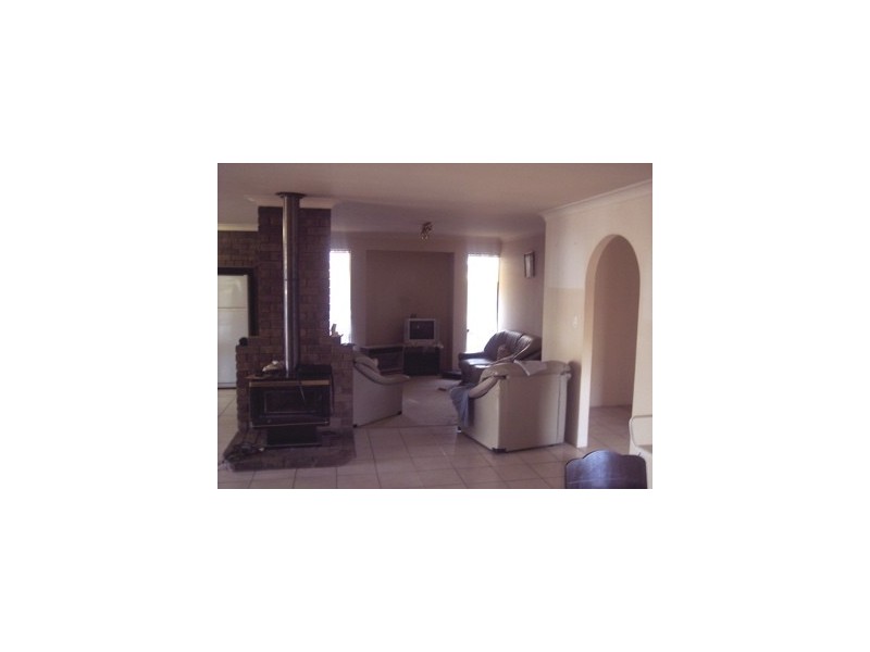 28 Willow Gardens, South Yunderup WA 6208