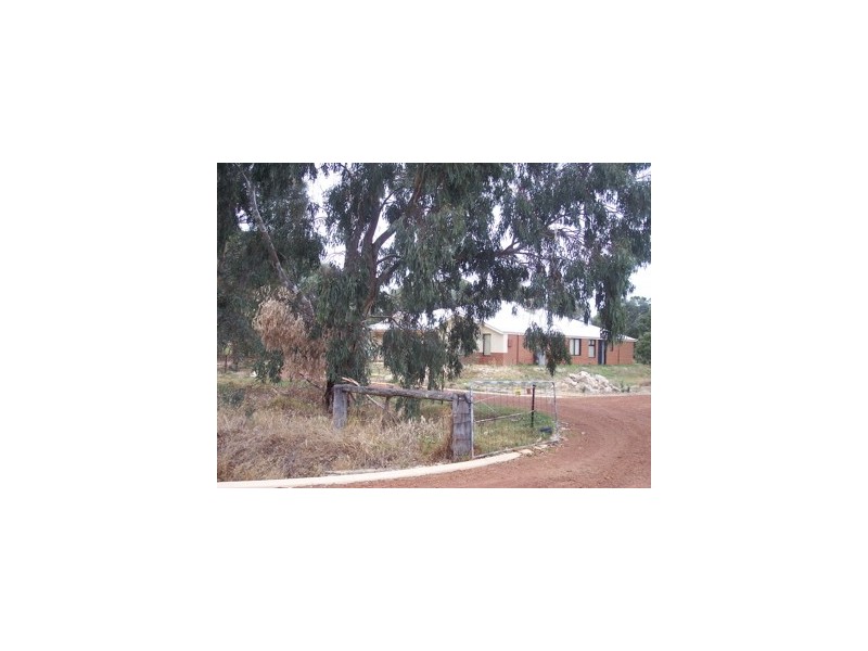 289 George Street, Waroona WA 6215