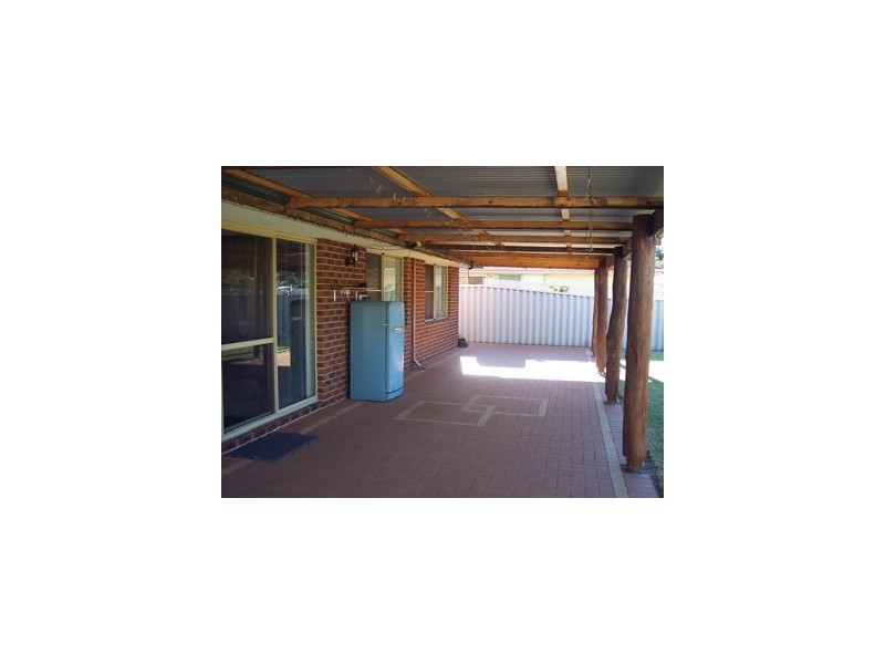 16 Taylor Court, Pinjarra WA 6208