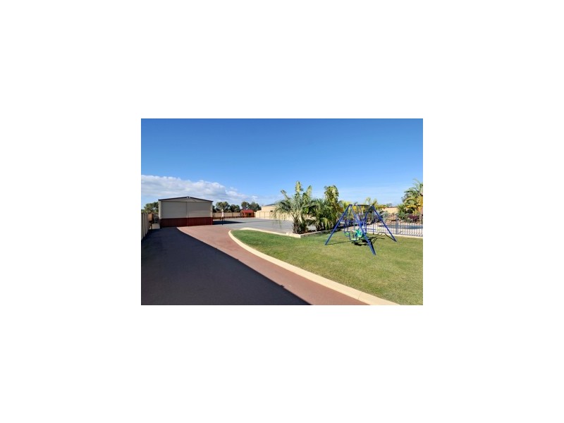 43 Murray Waters Boulevard, South Yunderup WA 6208