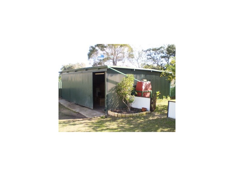 4 Grevillea Place, Pinjarra WA 6208