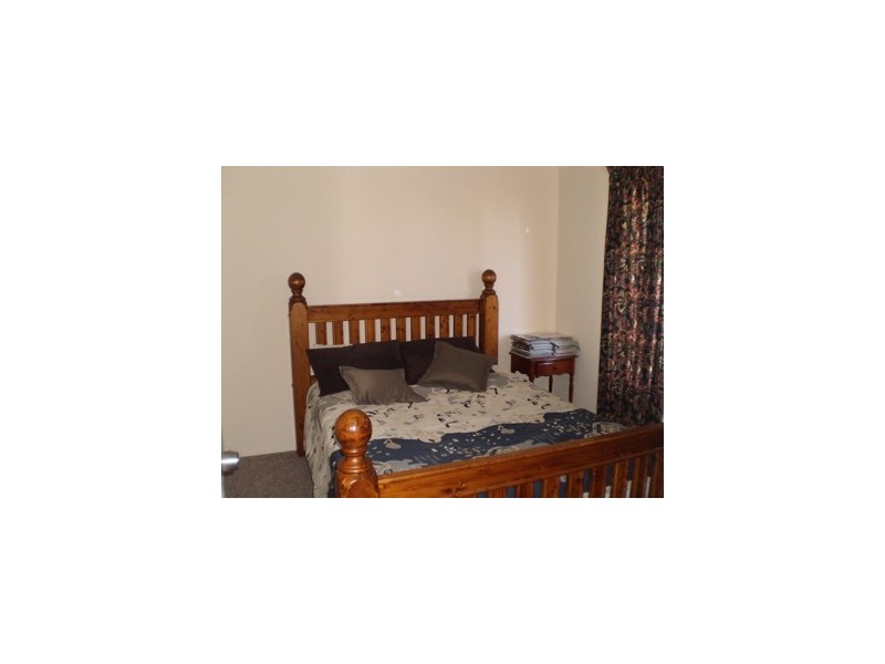 8 South Street, North Dandalup WA 6207