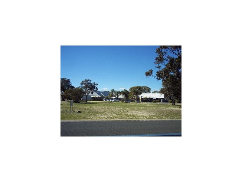 1 Camarri Way, South Yunderup WA 6208