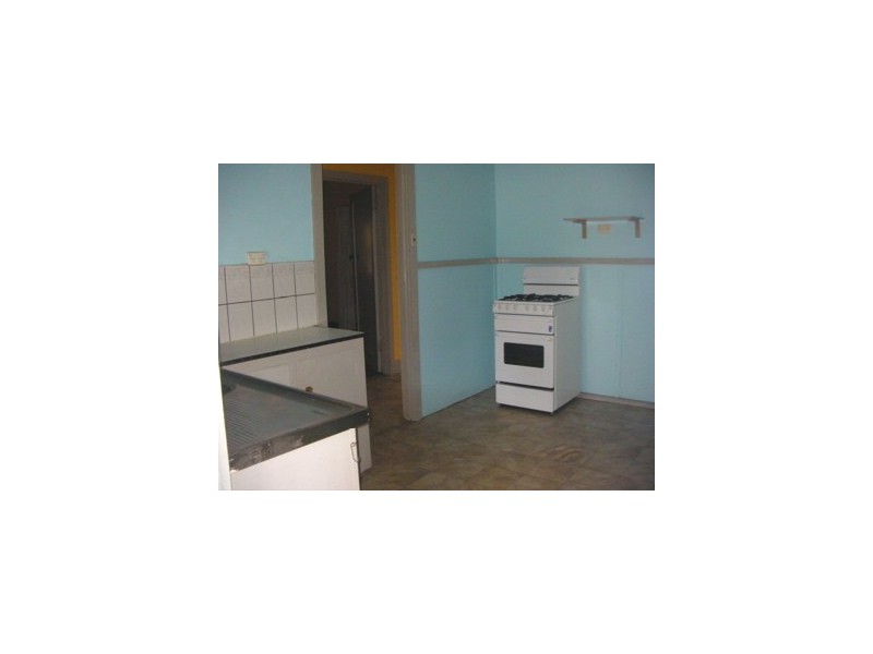 13 Mclarty Street, Waroona WA 6215