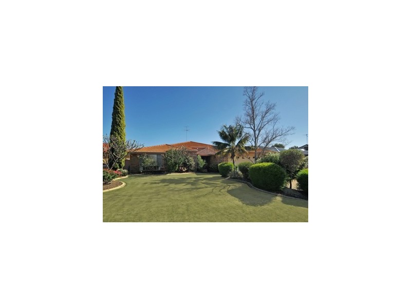33 Heron Place, South Yunderup WA 6208