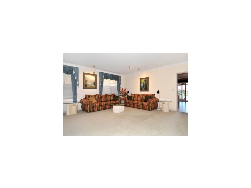 33 Heron Place, South Yunderup WA 6208