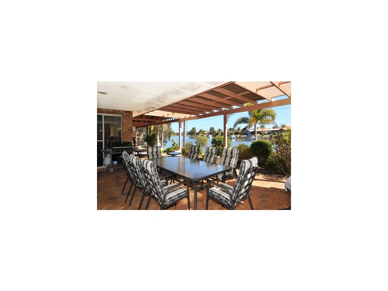33 Heron Place, South Yunderup WA 6208
