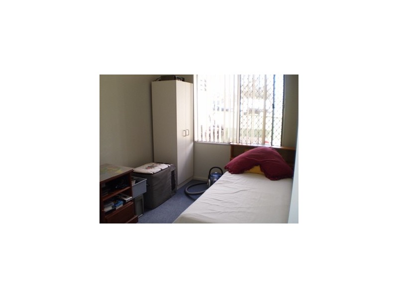 8/5 Uldina place, Pinjarra WA 6208