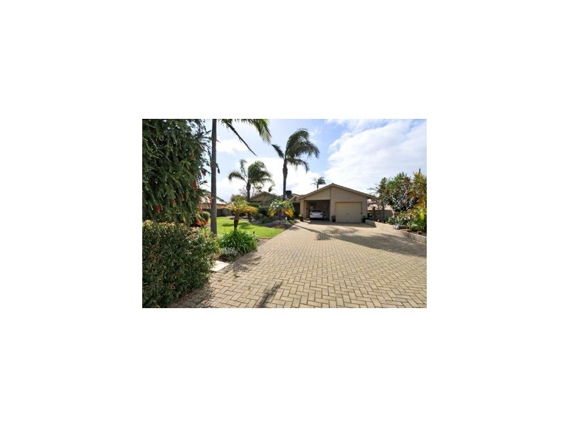 17 Egret Place, South Yunderup WA 6208