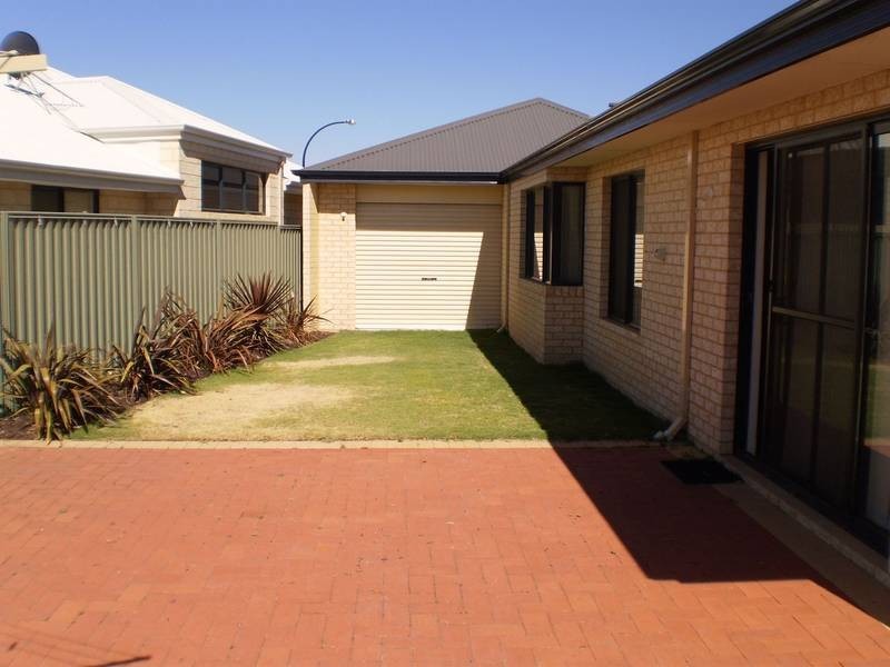 5 Woodstock Turn, Ravenswood WA 6208