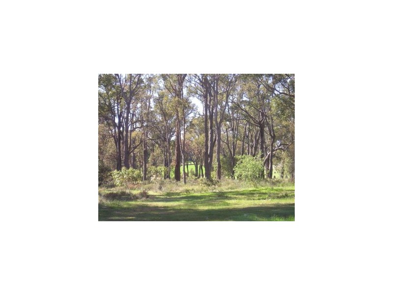 7 Fairway Place, Boddington WA 6390