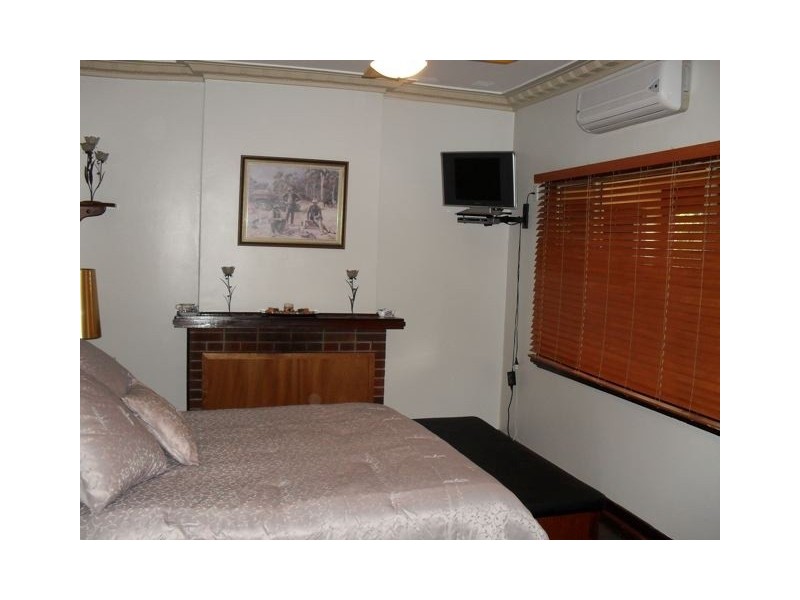 51 McLarty Street, Dwellingup WA 6213