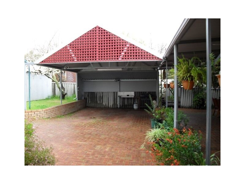 51 McLarty Street, Dwellingup WA 6213