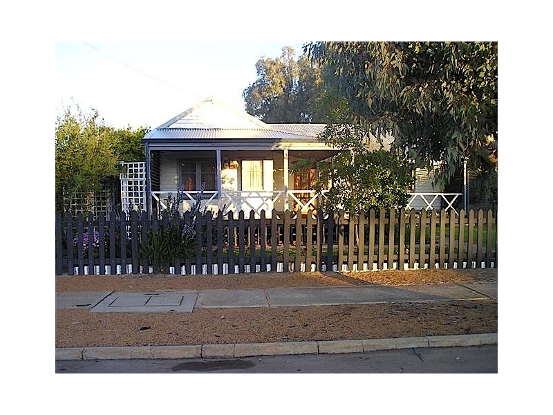 27 Johnstone Street, Boddington WA 6390