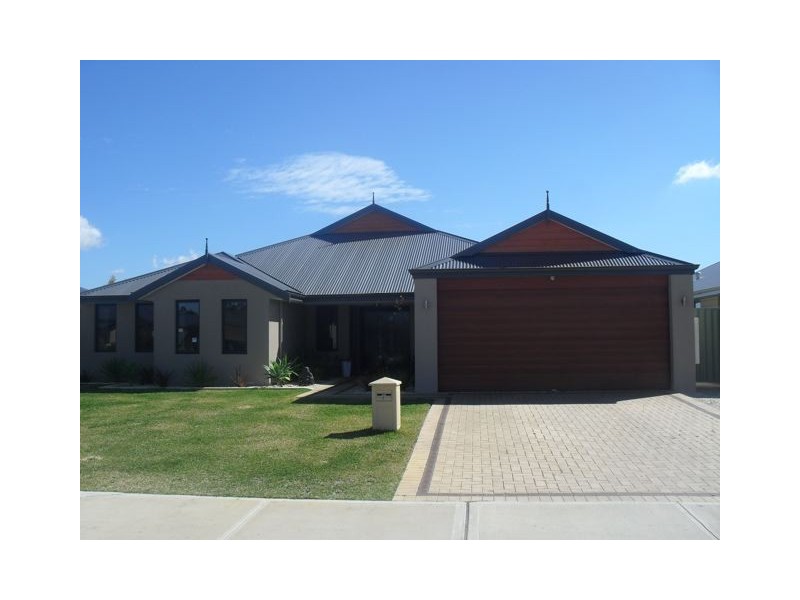 9 Jolly Rambler Boulevard, Ravenswood WA 6208