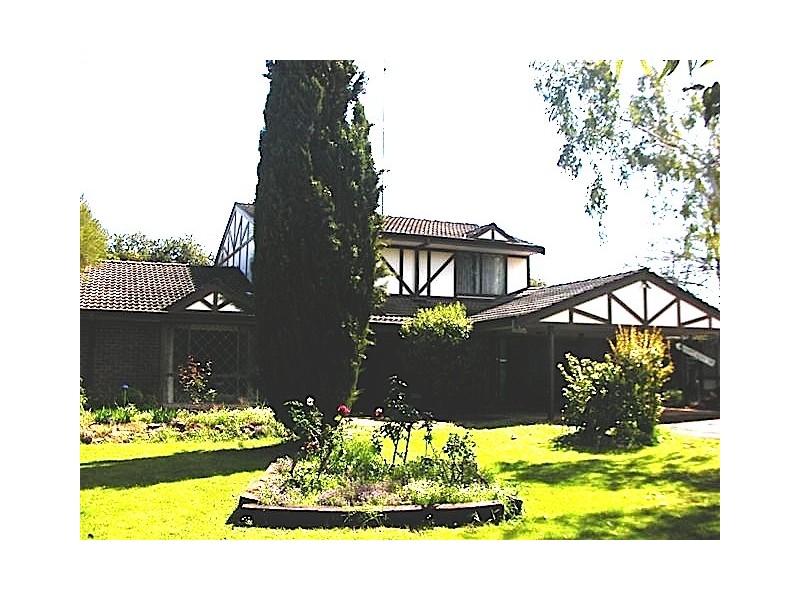 63 Bradford Street, Waroona WA 6215