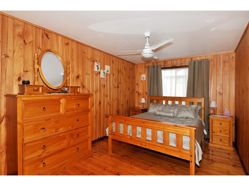 111 South West Highway, Waroona WA 6215