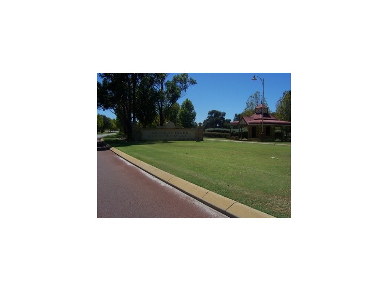 1 Hamlet Pass, Pinjarra WA 6208