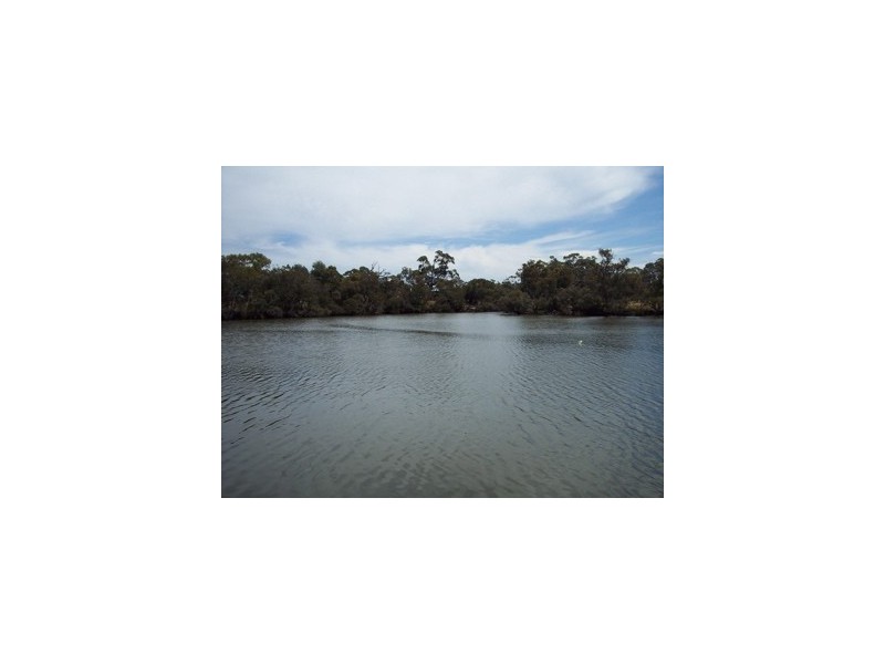 18 Murray Bend Drive, Ravenswood WA 6208