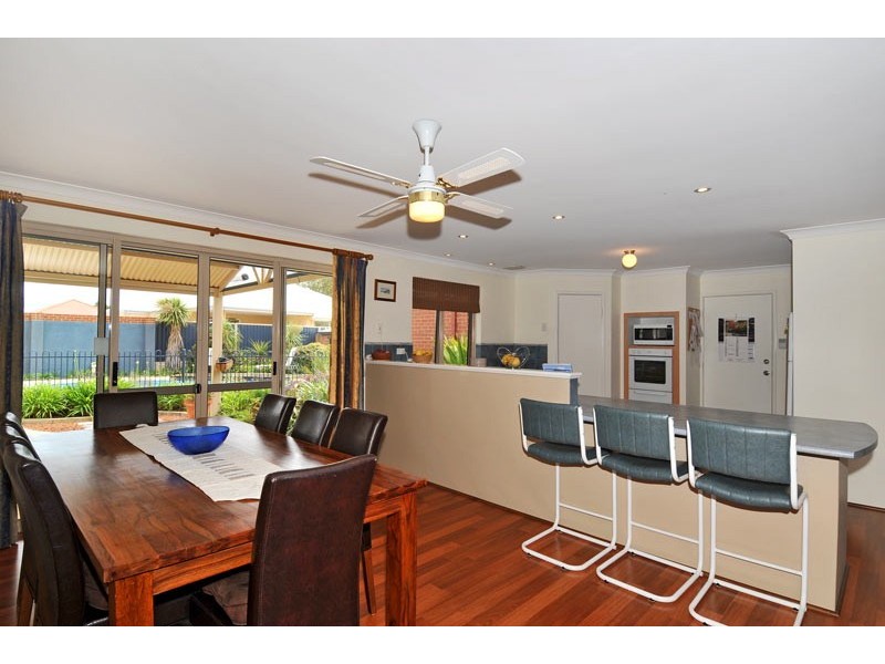 74 Rodoreda Cres, Ravenswood WA 6208