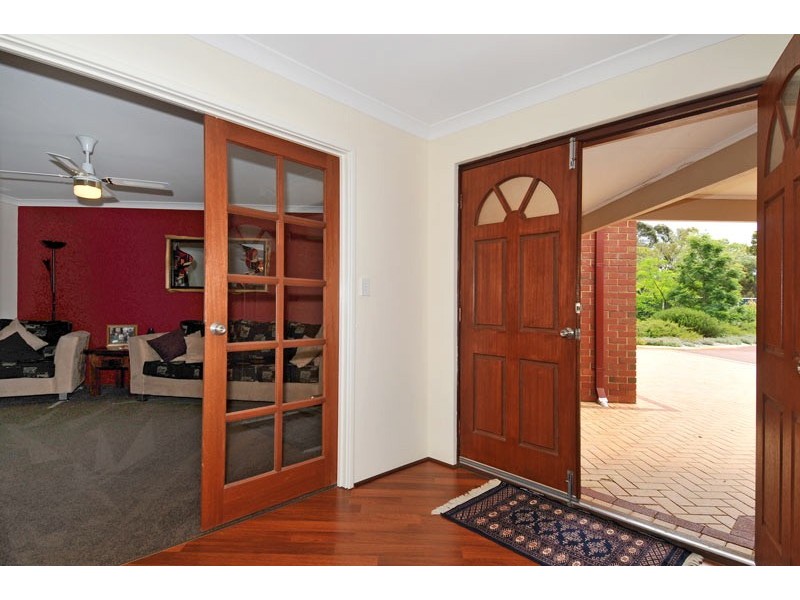 74 Rodoreda Cres, Ravenswood WA 6208